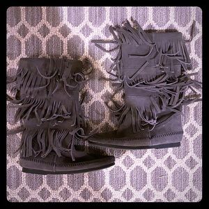 Fringe Boots